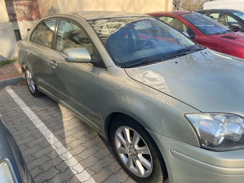 Toyota Avensis 1.8 VVT, снимка 3 - Автомобили и джипове - 47823251