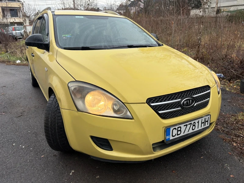 Kia Ceed 1.4, снимка 3 - Автомобили и джипове - 48317513