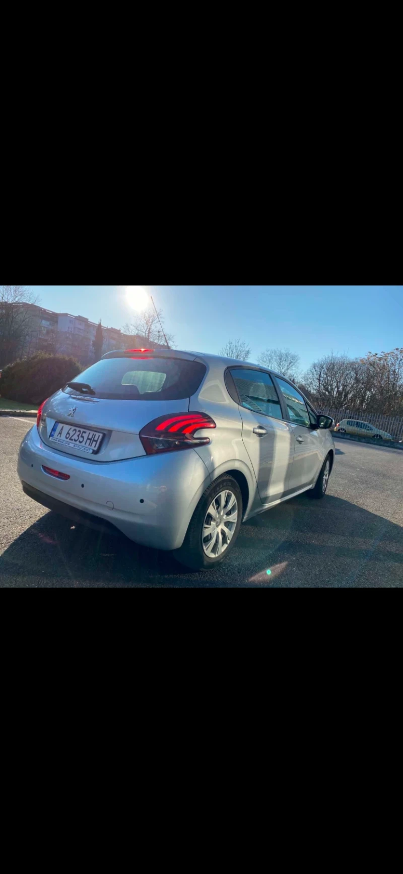 Peugeot 208, снимка 1 - Автомобили и джипове - 48509489