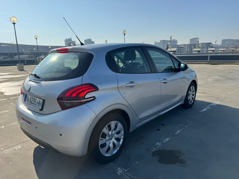 Peugeot 208, снимка 6 - Автомобили и джипове - 48509489