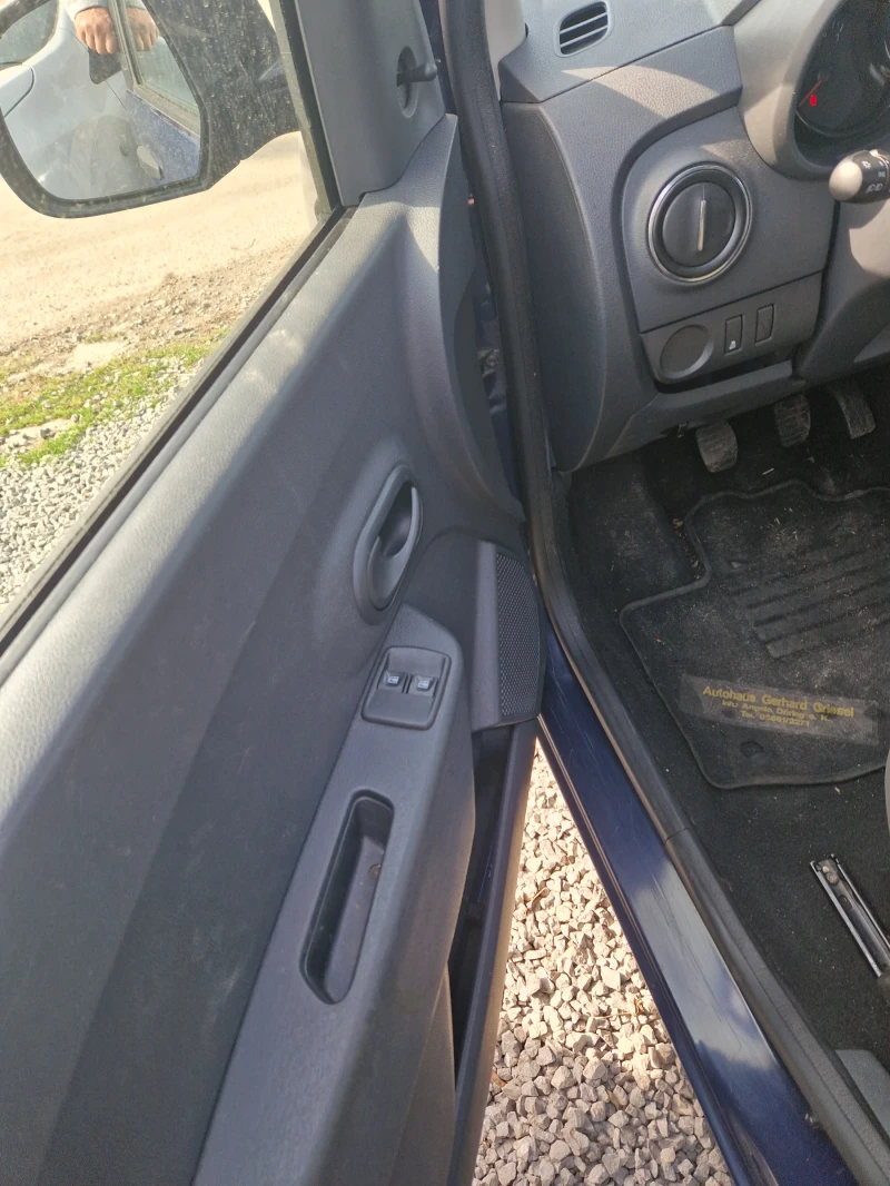 Dacia Lodgy 1.6  Бензин  - газ , 7 места, нави. , снимка 10 - Автомобили и джипове - 49997546