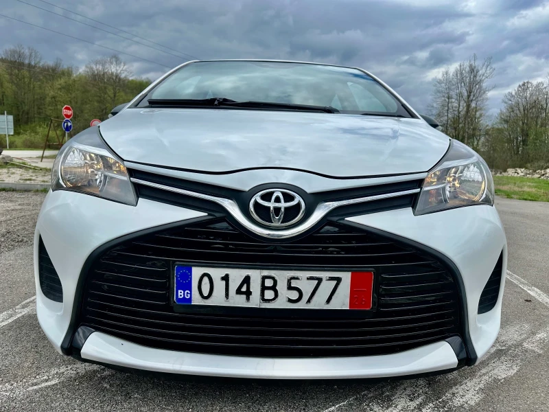 Toyota Yaris 1.0I* FACE* REALNI KM* , снимка 2 - Автомобили и джипове - 49754546