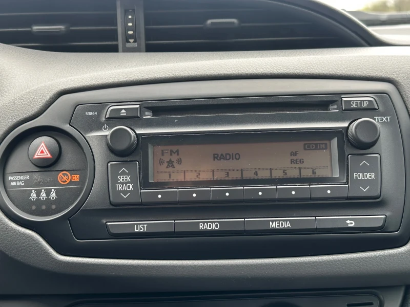 Toyota Yaris 1.0I* FACE* REALNI KM* , снимка 14 - Автомобили и джипове - 49754546