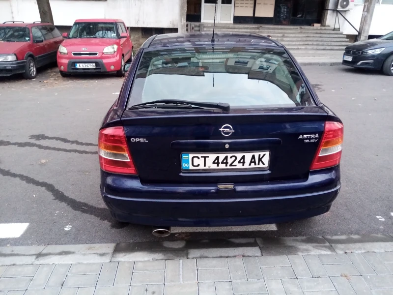 Opel Astra, снимка 2 - Автомобили и джипове - 52668006