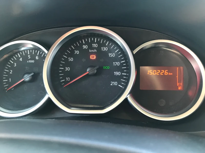 Dacia Dokker 1.6GPL 110hp , снимка 11 - Автомобили и джипове - 52909591