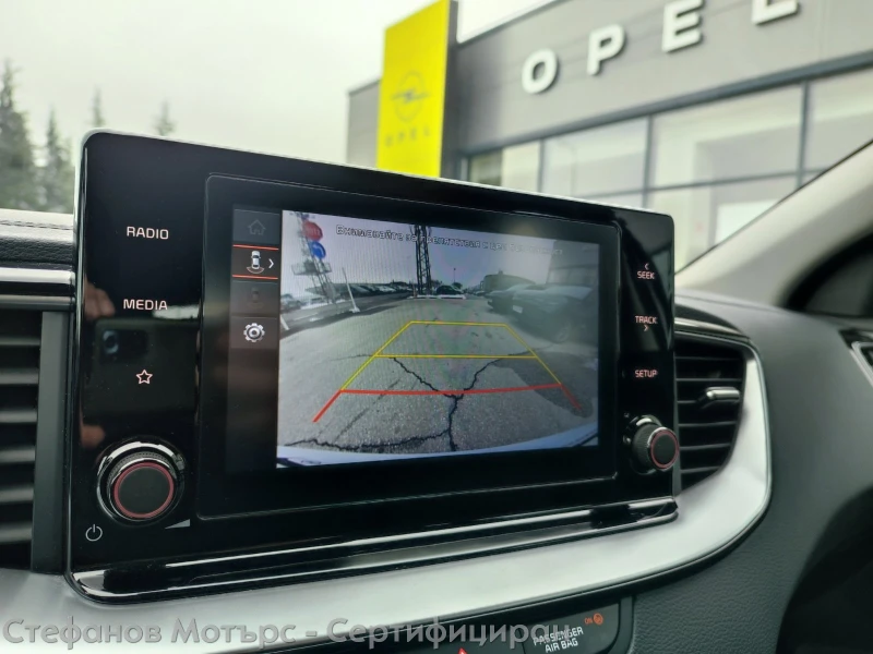 Kia Ceed Vision 1.6 GDI Plug-in-Hybrid (141hp) AT6, снимка 15 - Автомобили и джипове - 53354204