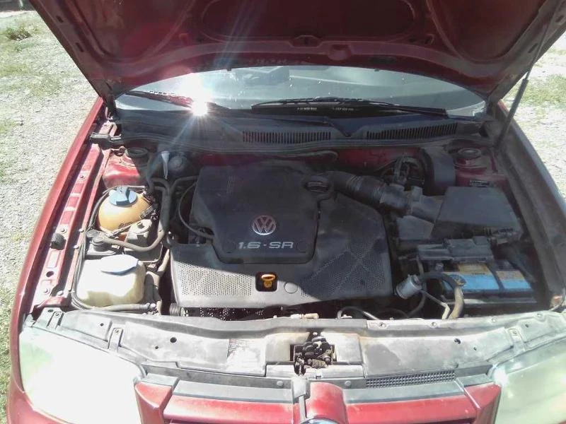 VW Bora 1.6i   | Mobile.bg   7