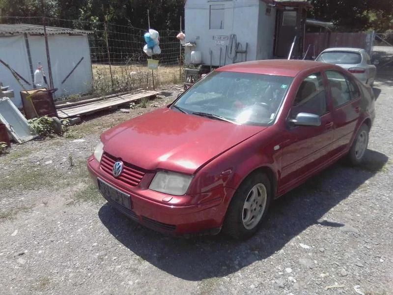 VW Bora 1.6i   | Mobile.bg   3