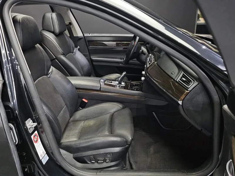 BMW 730 d, снимка 10 - Автомобили и джипове - 55176314
