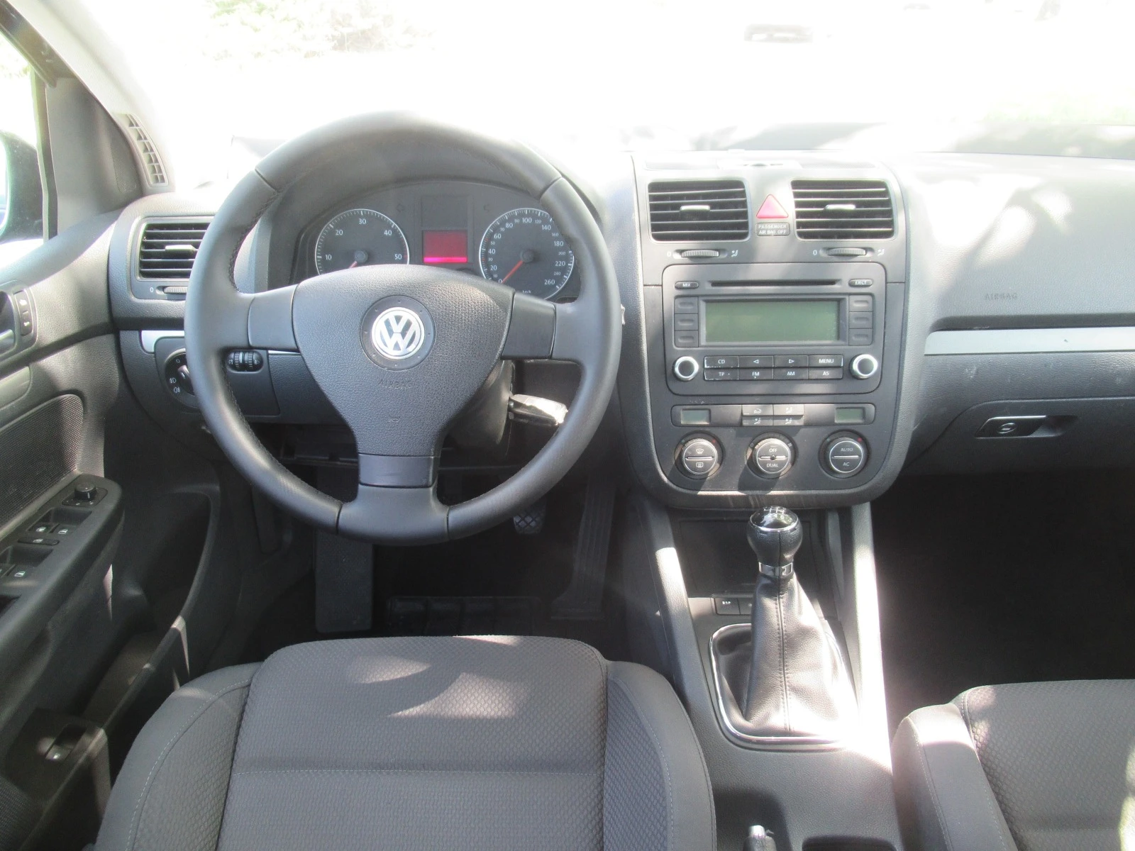 VW Golf 2.0TDI 140ps 6ск | Mobile.bg — изображение 13