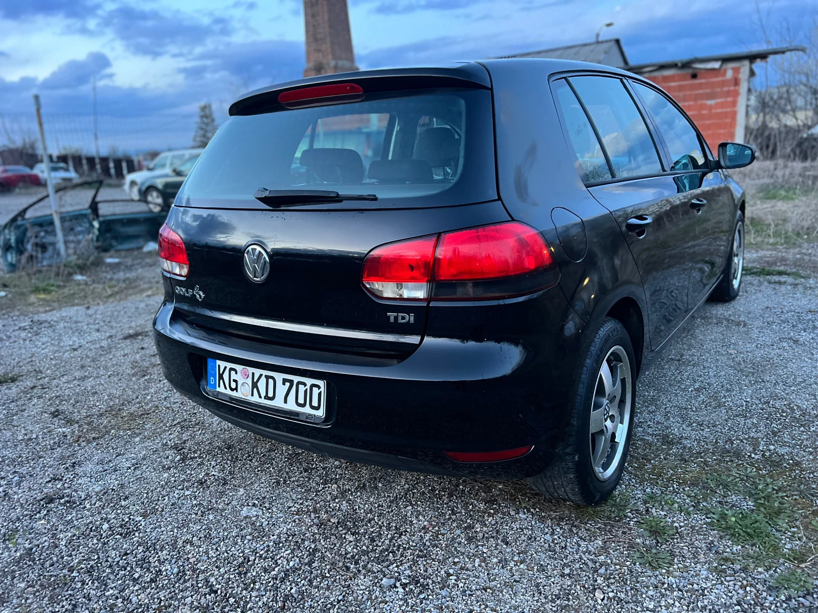 VW Golf 1.6TDI Euro 5a - изображение 4