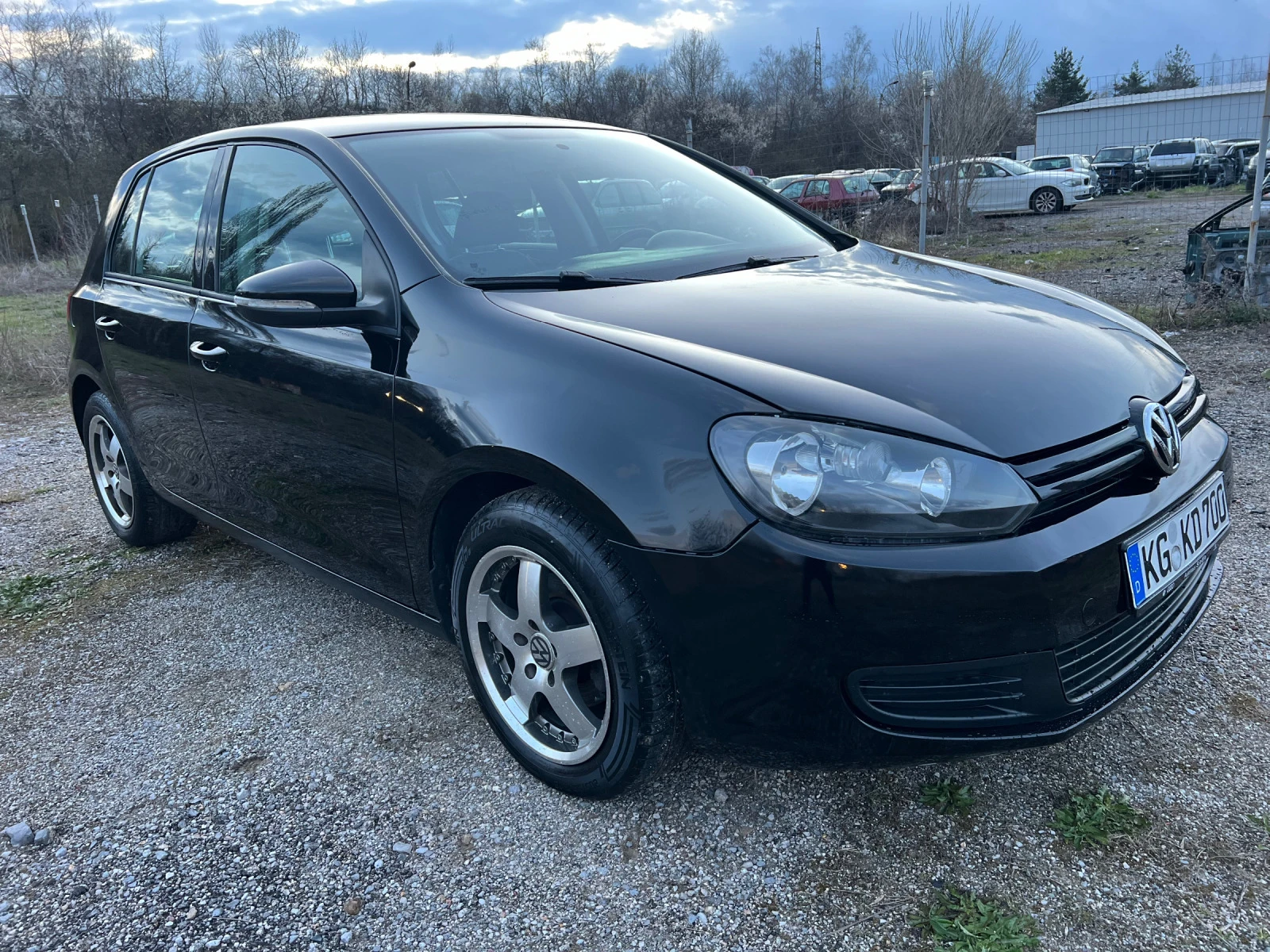 VW Golf 1.6TDI Euro 5a - изображение 3