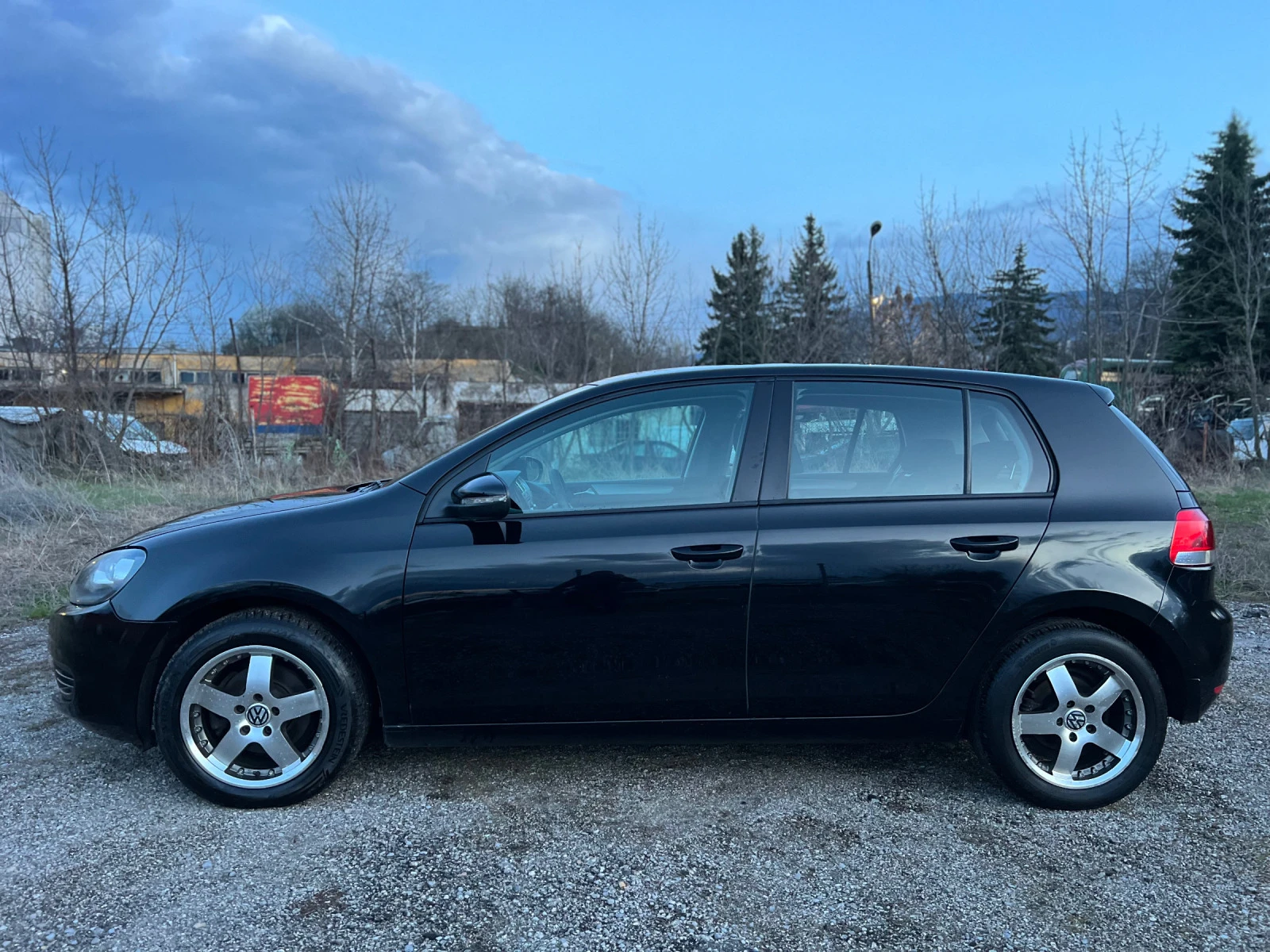 VW Golf 1.6TDI Euro 5a - изображение 7