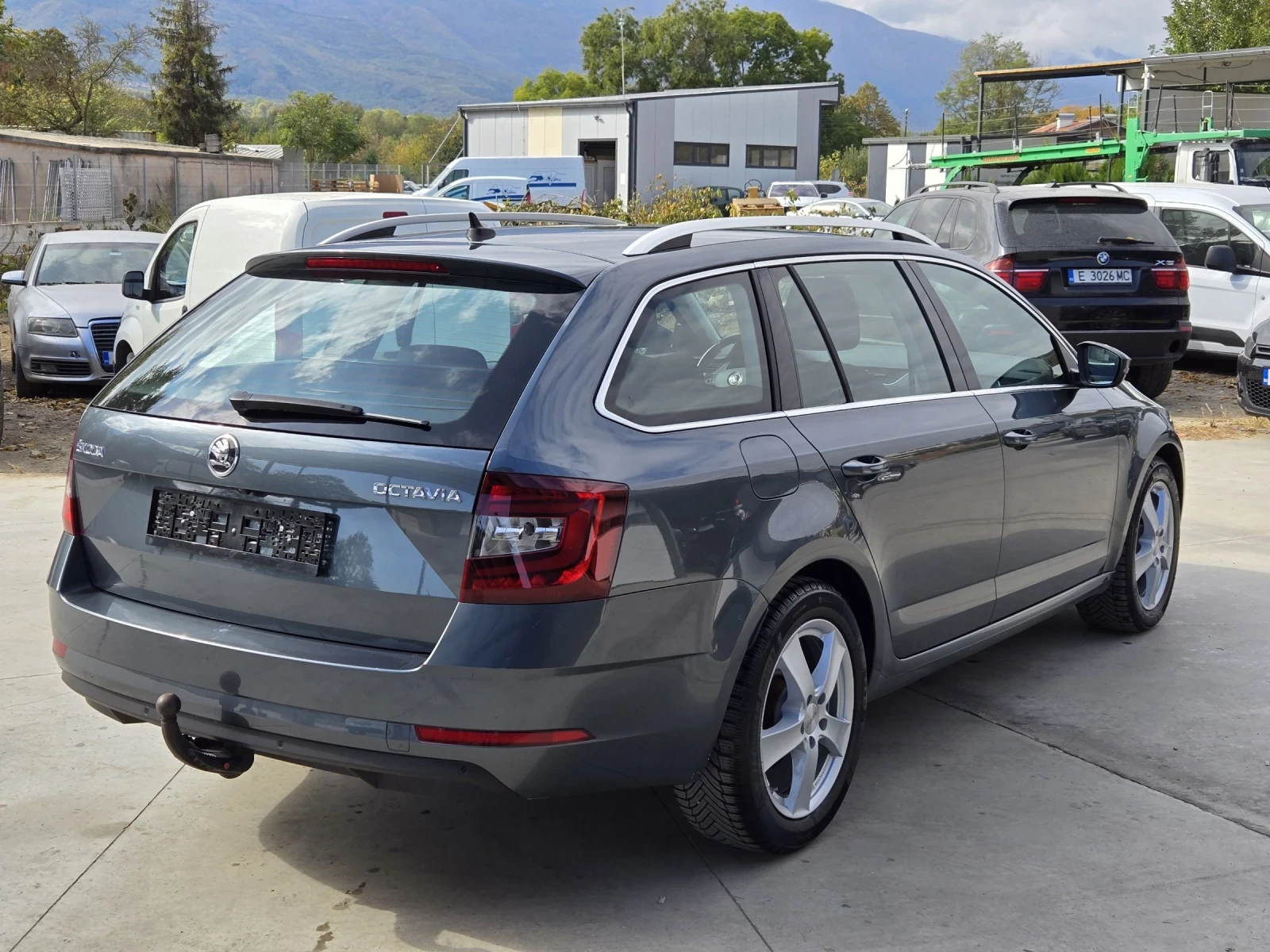 Skoda Octavia 2.0TSI / DSG / LED / CarPlay  - изображение 6