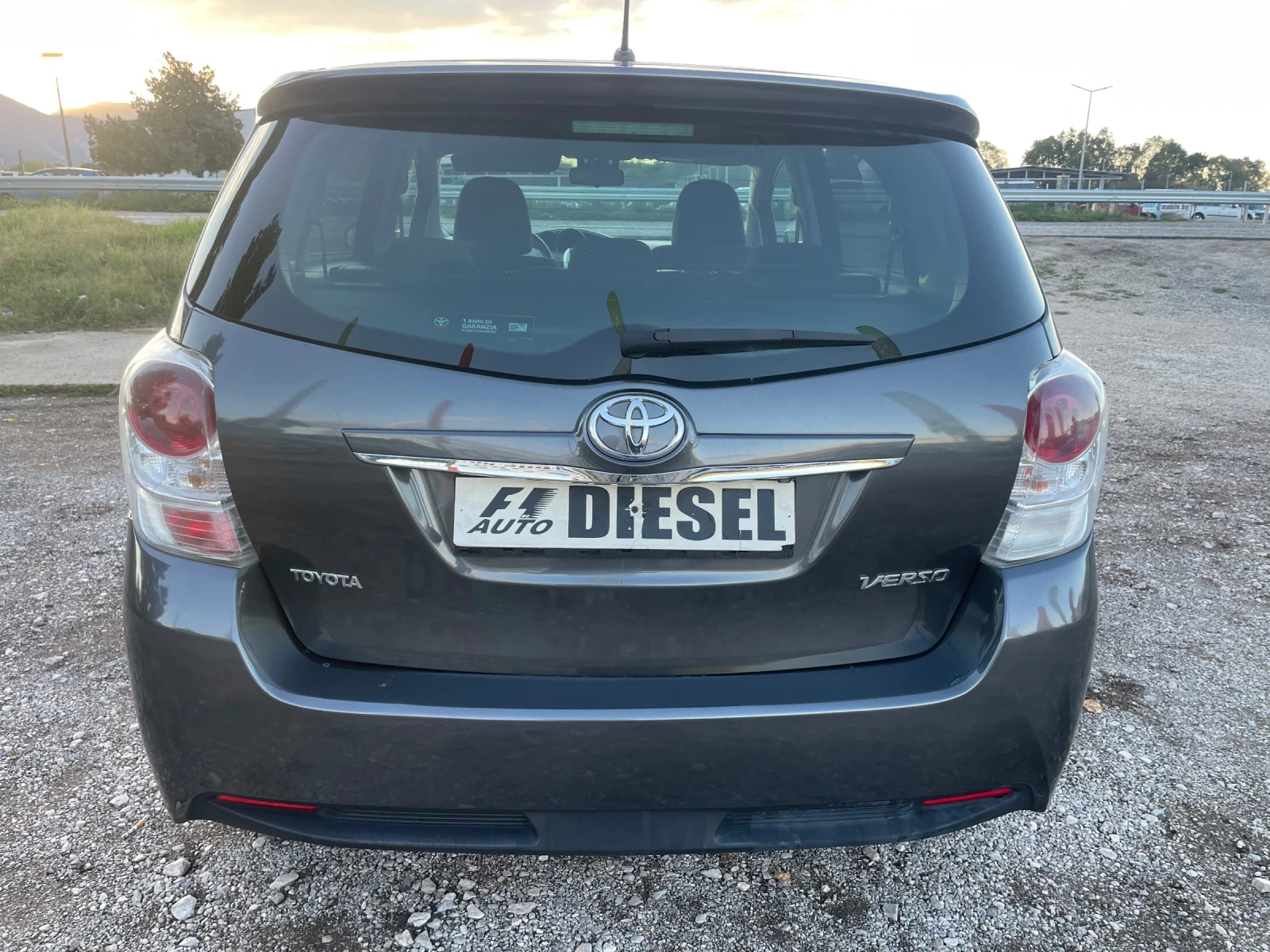 Toyota Verso 1.6D-4D-KAMERA-ITALIA - изображение 9