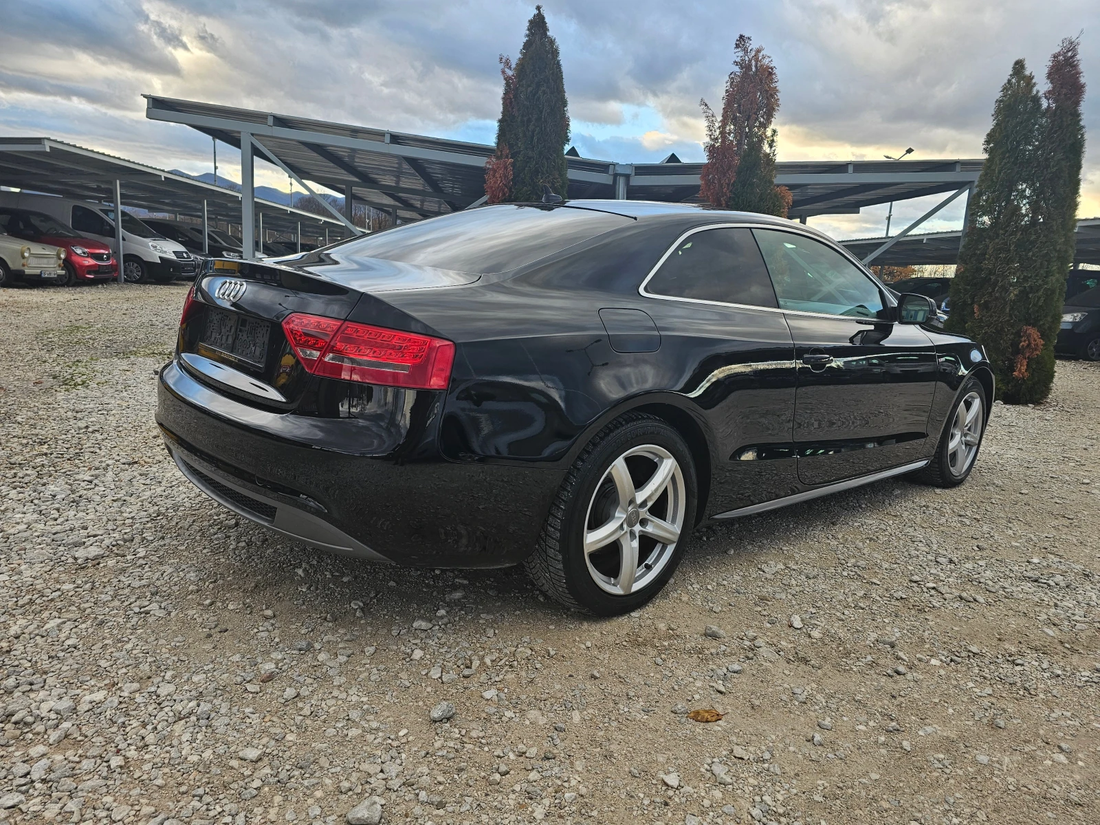 Audi A5 2.0TDI S-line 170кс - изображение 5