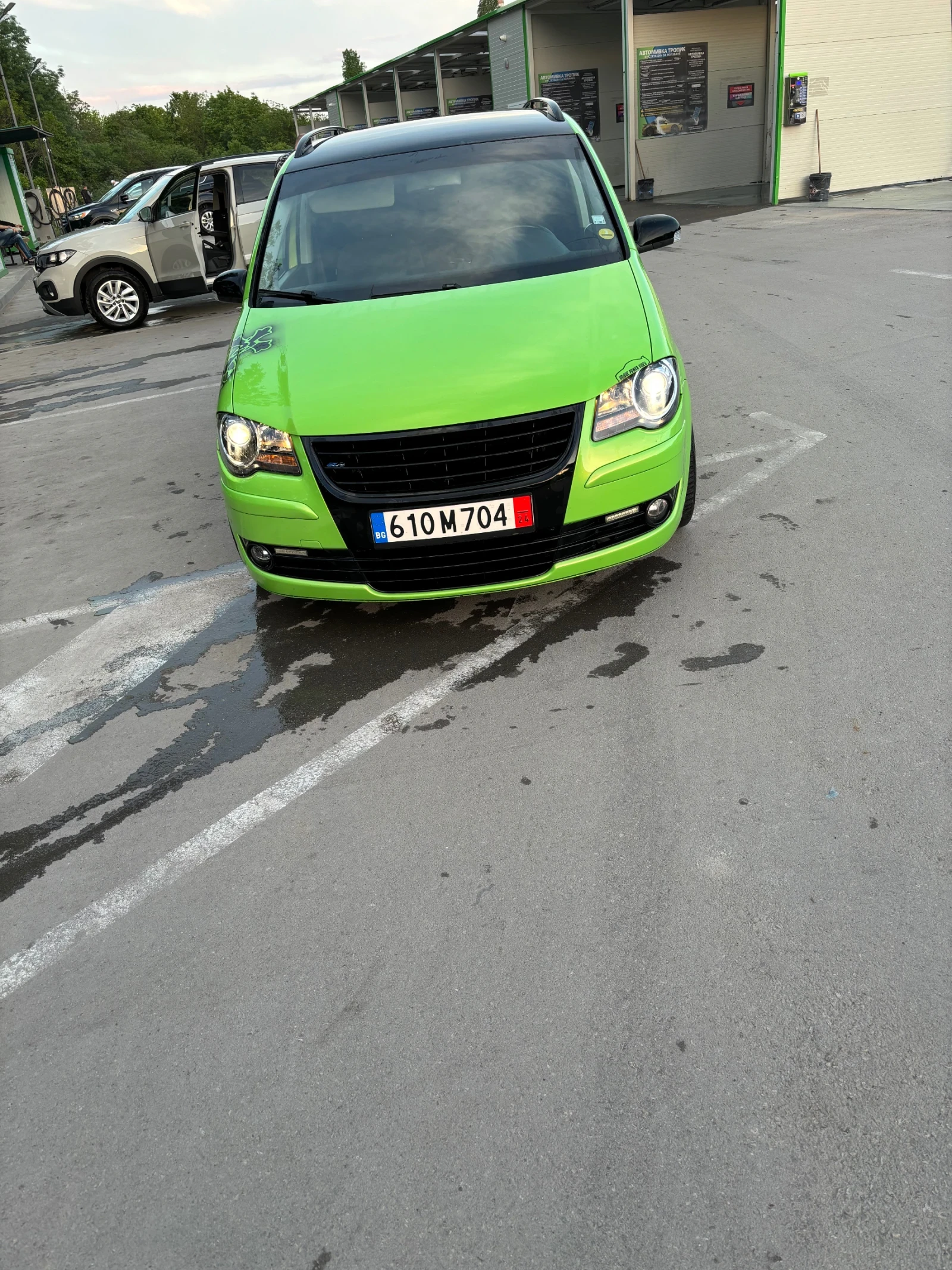 VW Touran 2.0 I | Mobile.bg   11