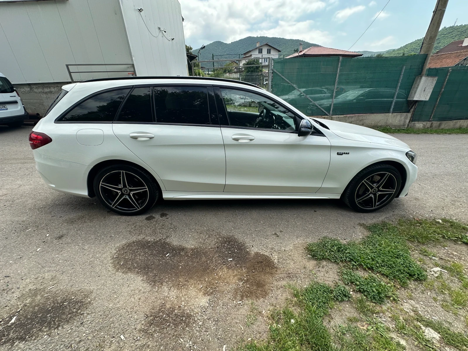 Mercedes-Benz C 250 d AMG 4matic обслужен  - изображение 8