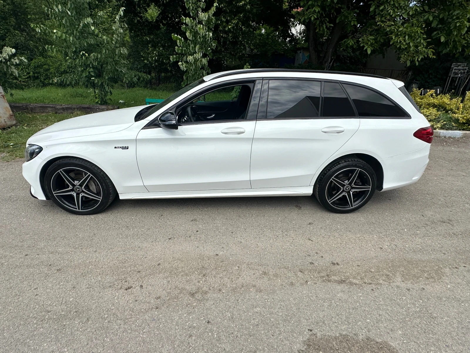 Mercedes-Benz C 250 d AMG 4matic обслужен  - изображение 4