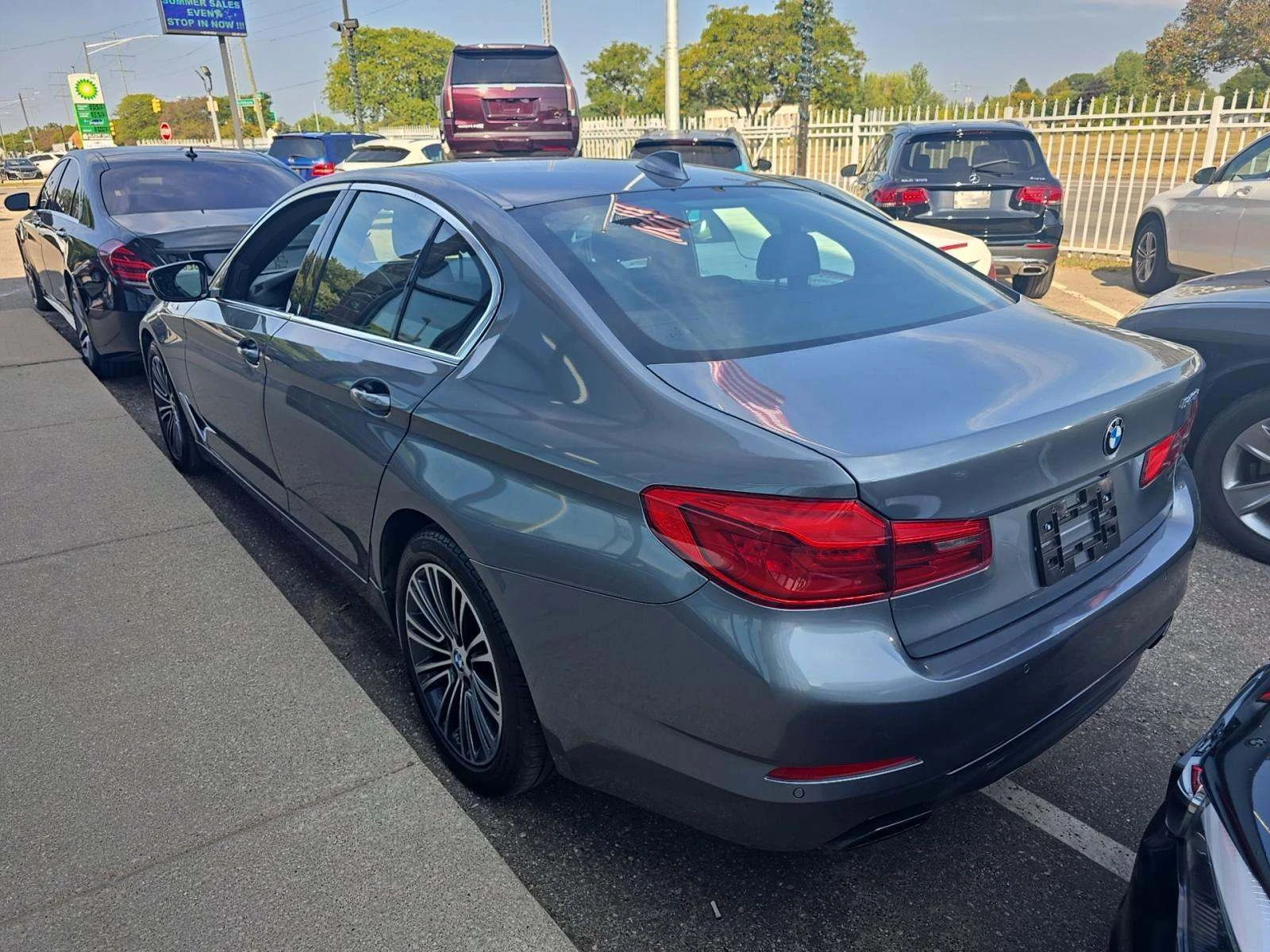 BMW 540 * АвтоКредит*  - изображение 3