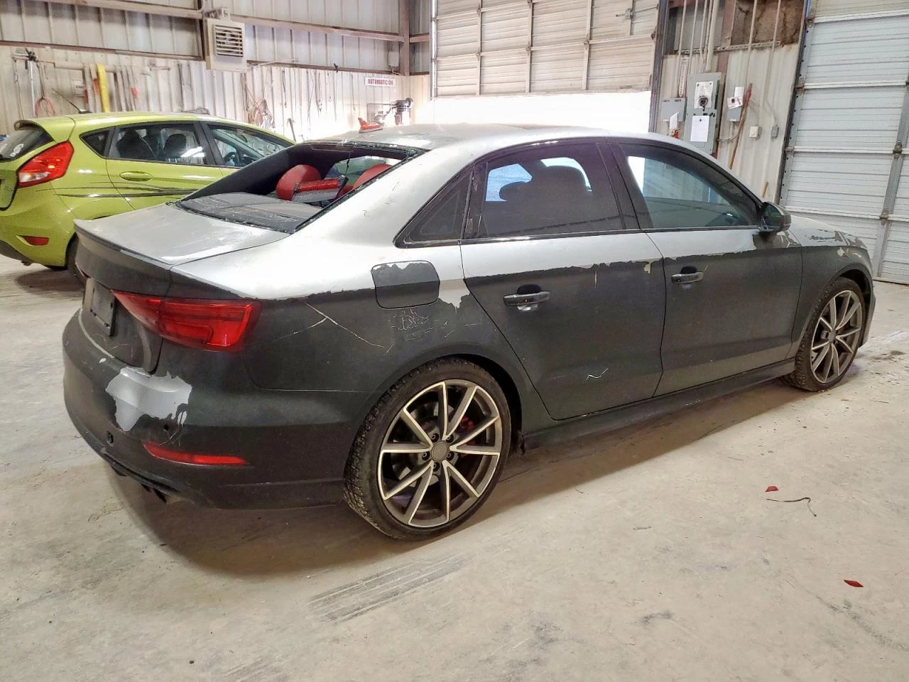 Audi S3 * * CARFAX * * АВТОКРЕДИТ * *  - изображение 4