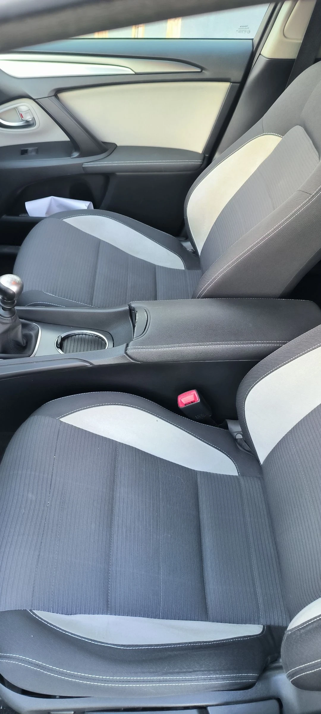 Toyota Avensis 1.6/D4D/Keyless/Distronic/Navi | Mobile.bg � ����������� 14