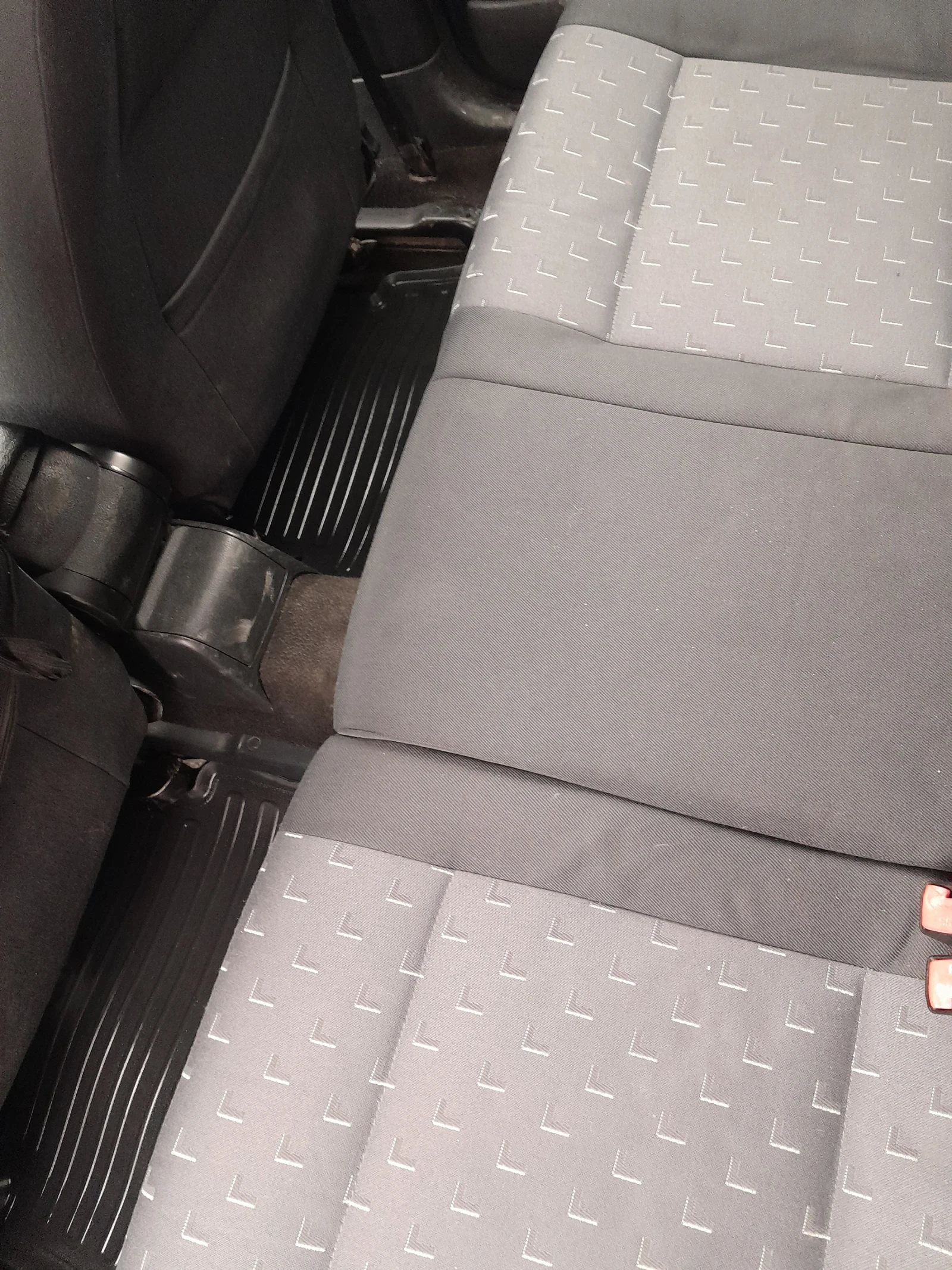 Skoda Octavia TOUR | Mobile.bg � ����������� 10