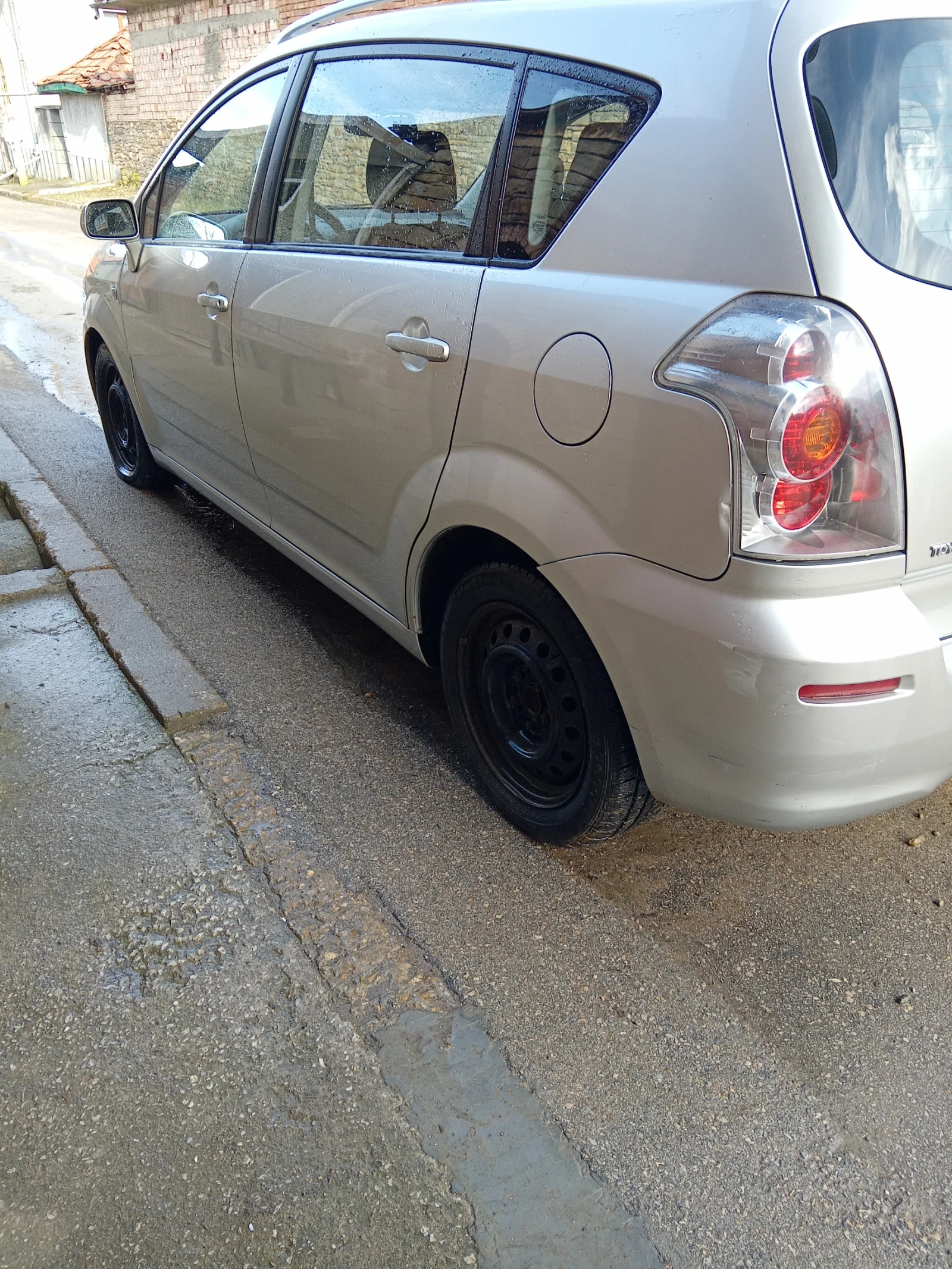Toyota Corolla verso | Mobile.bg � ����������� 3