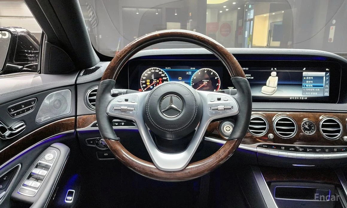 Mercedes-Benz S 560 4MATIC/LONG/360 VIEW/PANO/DRIVER ASSIST, снимка 11 - Автомобили и джипове - 53803732