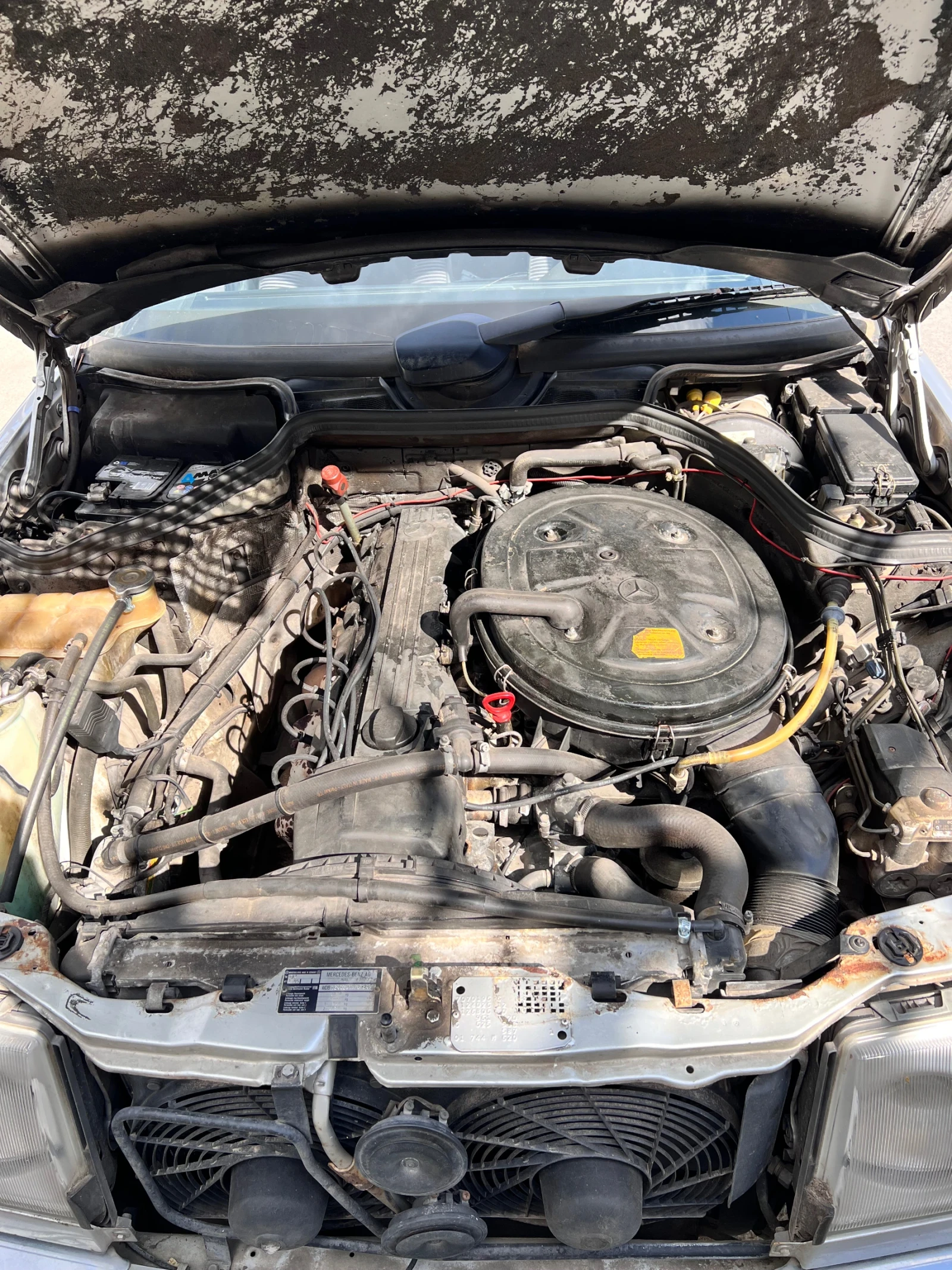 Mercedes-Benz 124, снимка 9 - Автомобили и джипове - 54135819