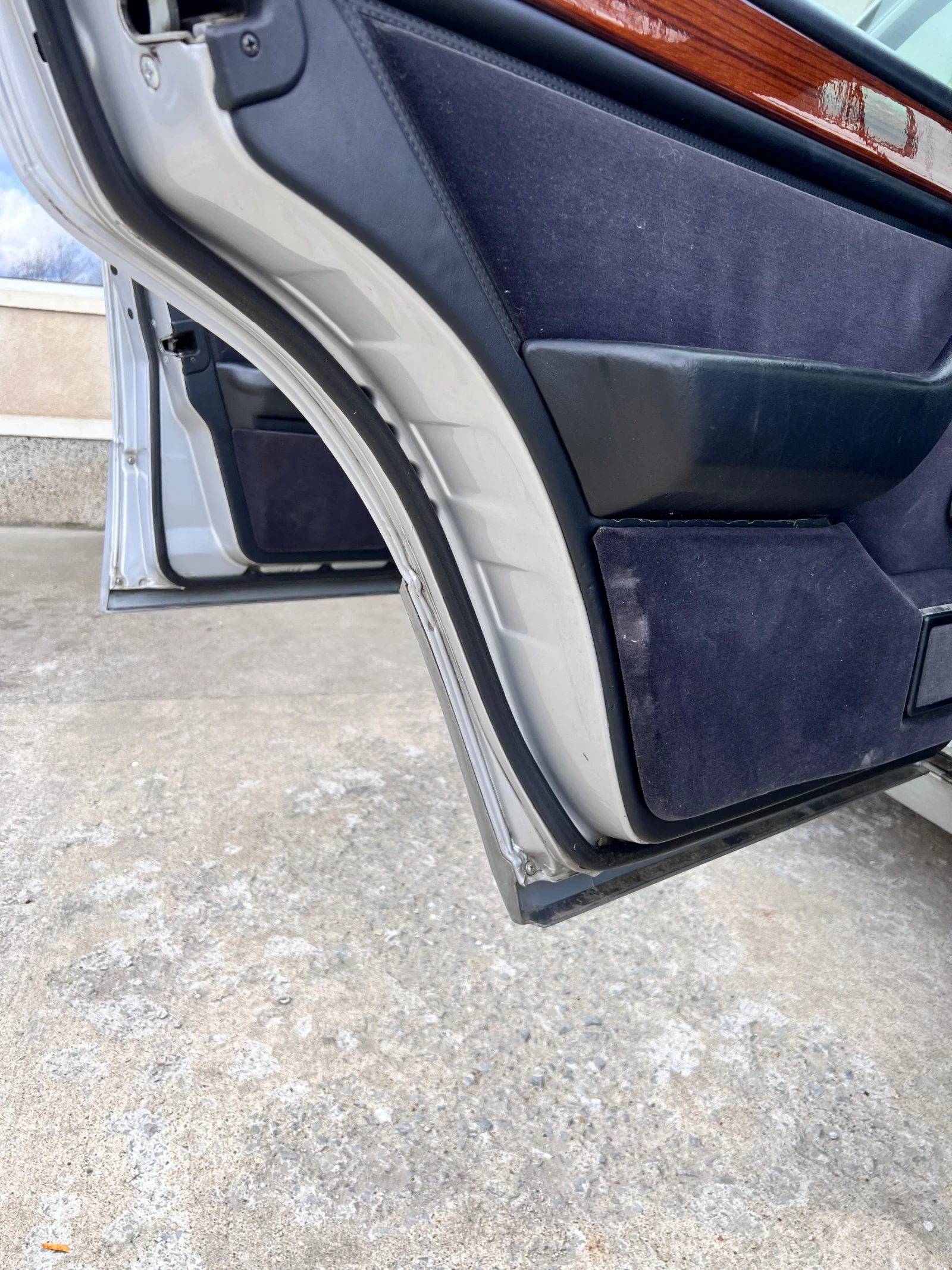 Mercedes-Benz 124, снимка 10 - Автомобили и джипове - 54135819