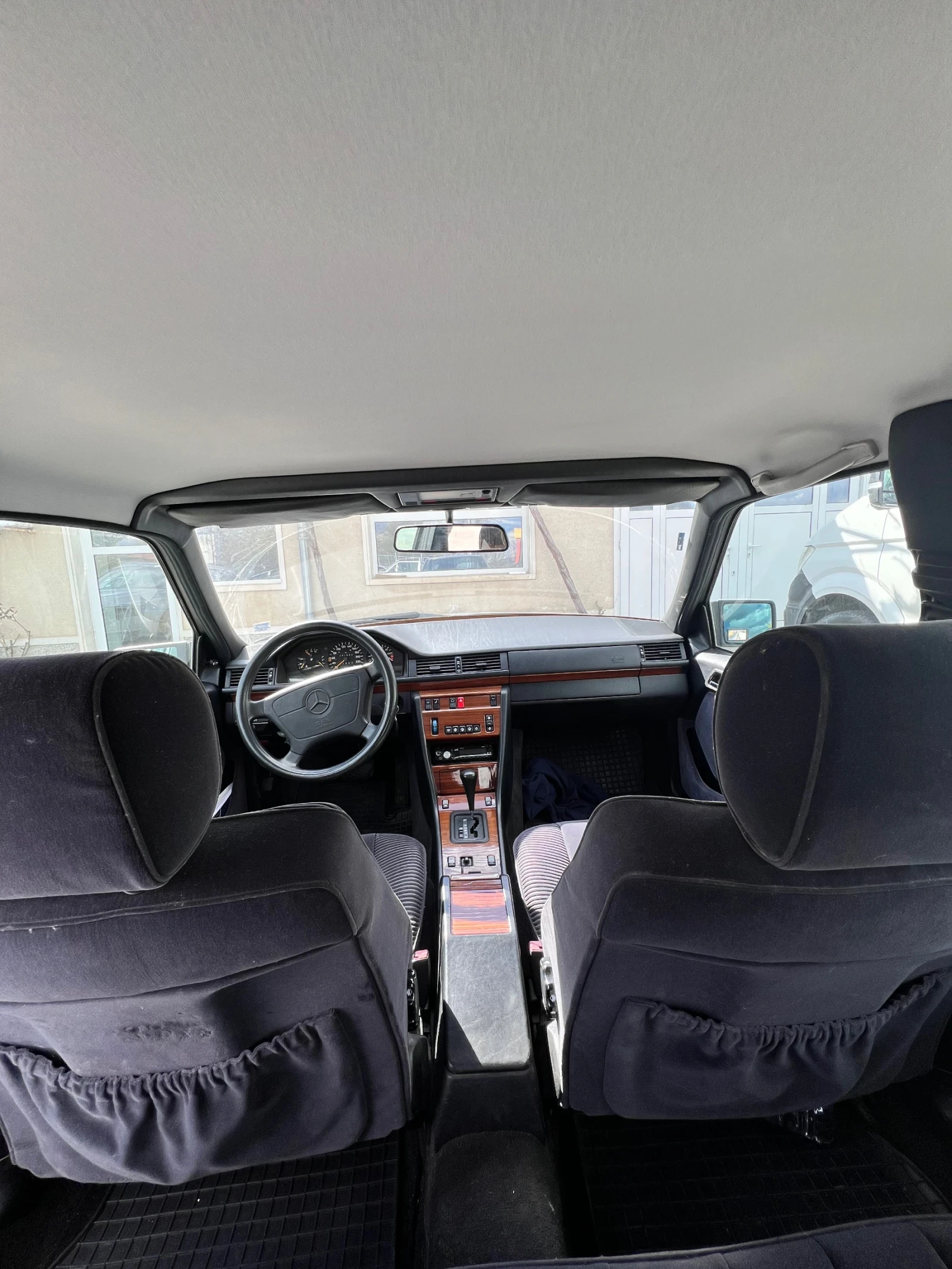 Mercedes-Benz 124, снимка 8 - Автомобили и джипове - 54135819