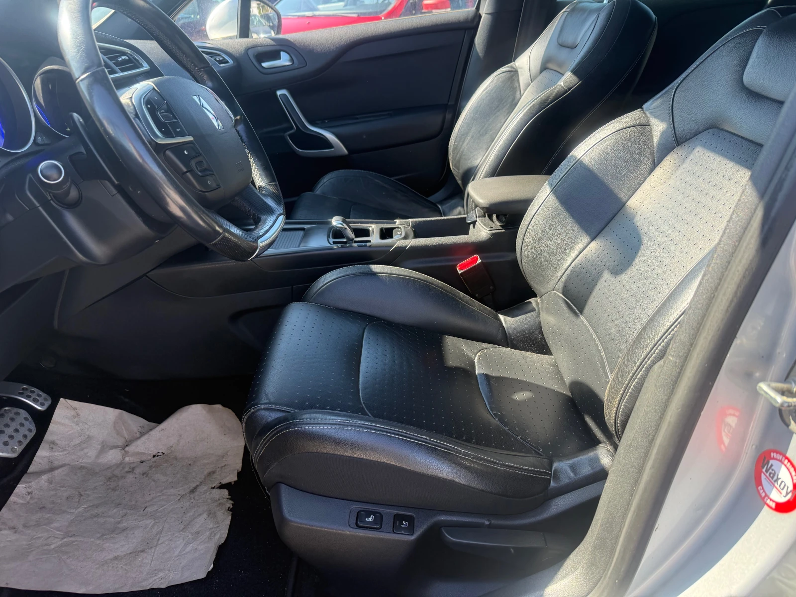 Citroen DS4 1.6 I AVTOMATIK , снимка 9 - Автомобили и джипове - 54245634