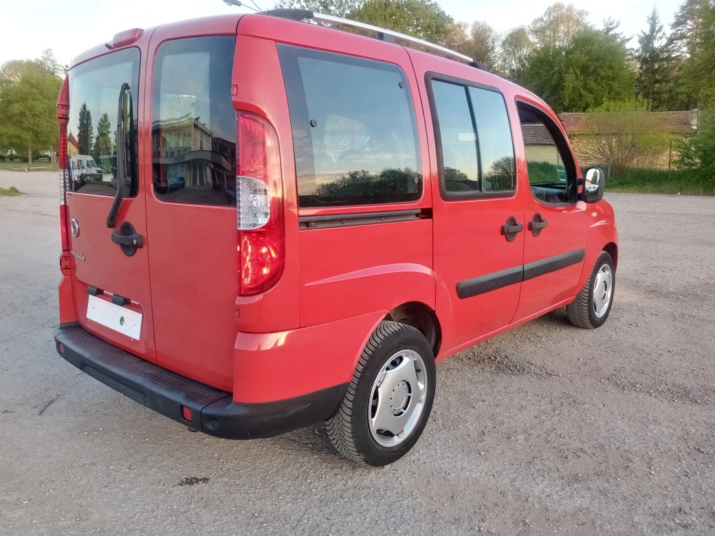 Fiat Doblo 1.4i 7 МЕСТЕН, снимка 7 - Автомобили и джипове - 54308513