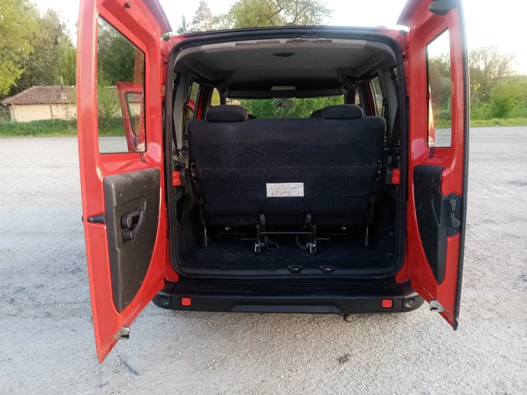 Fiat Doblo 1.4i 7 МЕСТЕН, снимка 15 - Автомобили и джипове - 54308513