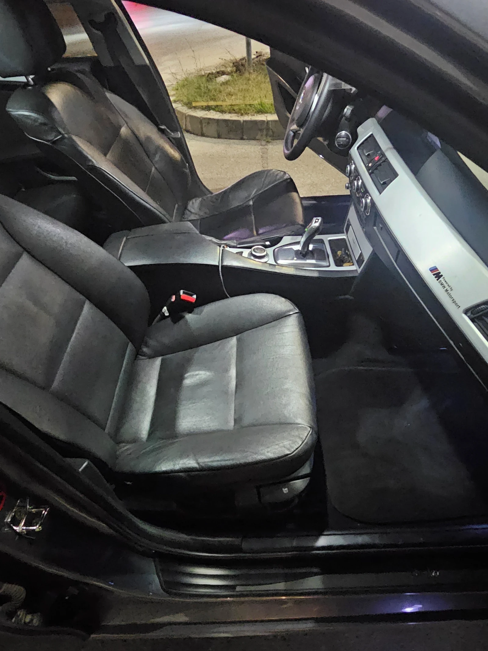 BMW 530 BMW 530 d xDrive, снимка 3 - Автомобили и джипове - 54394123