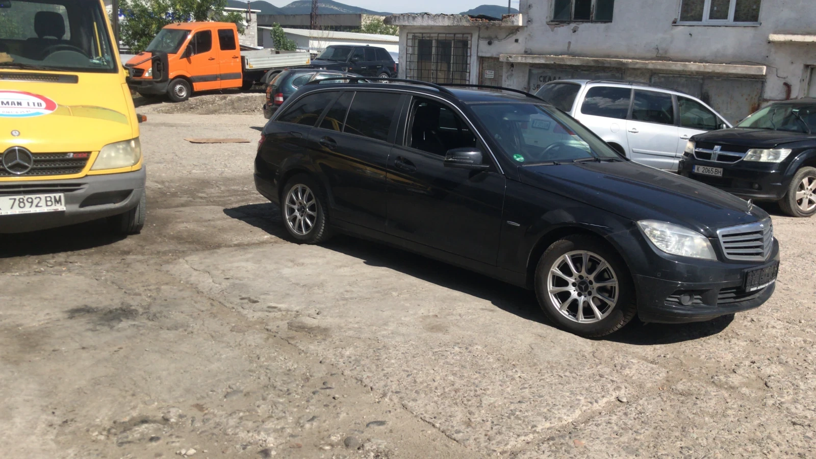 Mercedes-Benz C 200, снимка 2 - Автомобили и джипове - 54843633