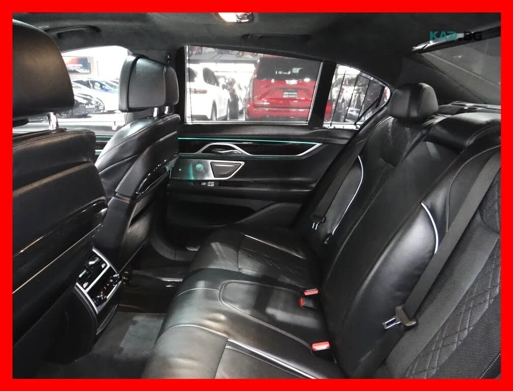 BMW 750 xDrive* АвтоКредит* (ЦЕНА ДО БГ), снимка 10 - Автомобили и джипове - 54935146