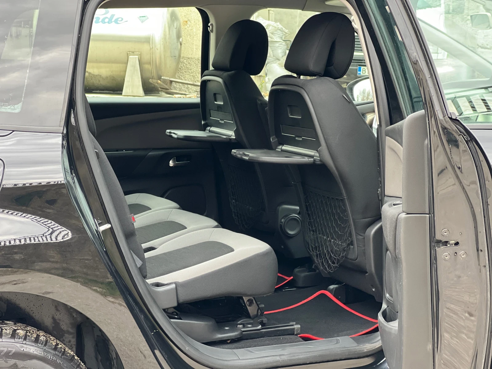 Citroen Grand C4 Picasso 1.6 HDI 7 МЕСТА НАВИ, снимка 9 - Автомобили и джипове - 54975524