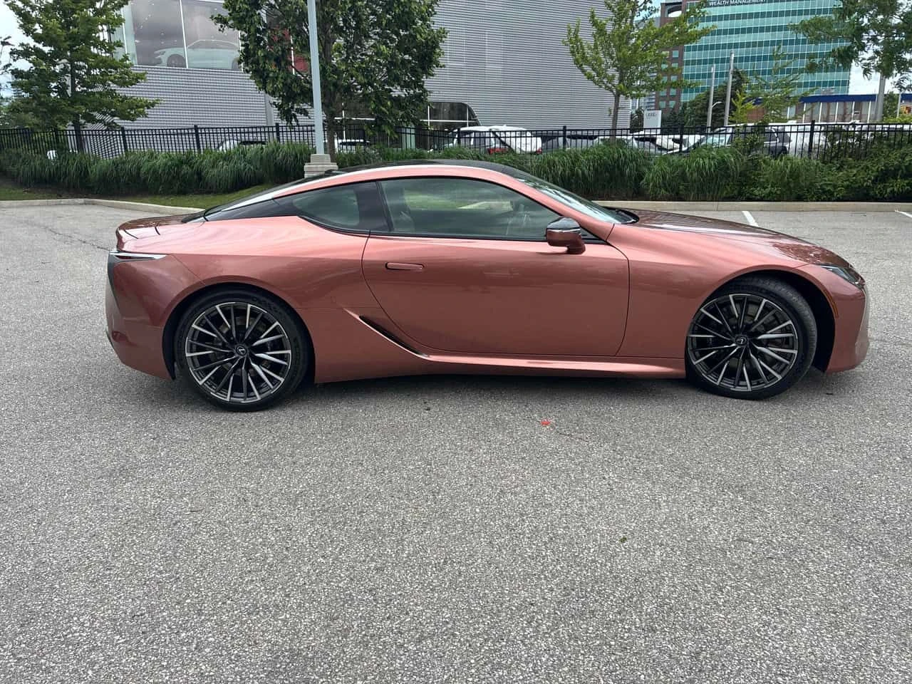 Lexus LC * 500h* АВТОКРЕДИТ БЕЗ ПЪРВОНАЧАЛНА ВНОСКА* , снимка 3 - Автомобили и джипове - 54979128
