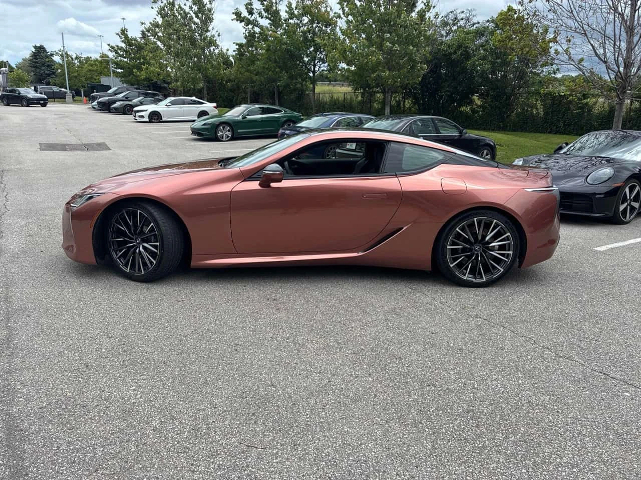 Lexus LC * 500h* АВТОКРЕДИТ БЕЗ ПЪРВОНАЧАЛНА ВНОСКА* , снимка 2 - Автомобили и джипове - 54979128