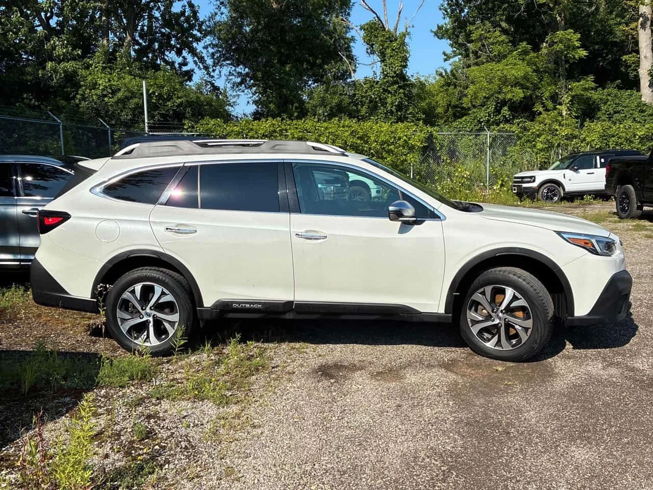 Subaru Outback Premier | CARFAX | АВТОКРЕДИТ БЕЗ ПЪРВОНАЧАЛНА , снимка 4 - Автомобили и джипове - 55545967