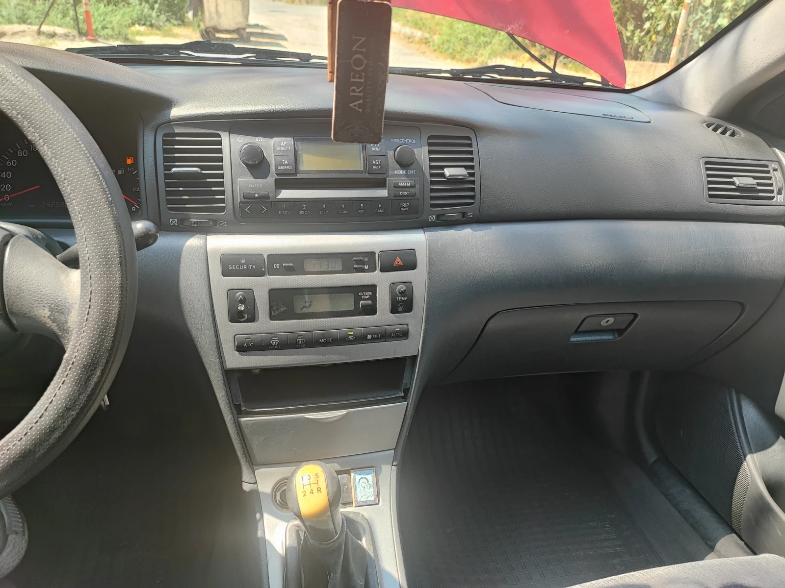 Toyota Corolla 2.0 d4d, снимка 6 - Автомобили и джипове - 55690607