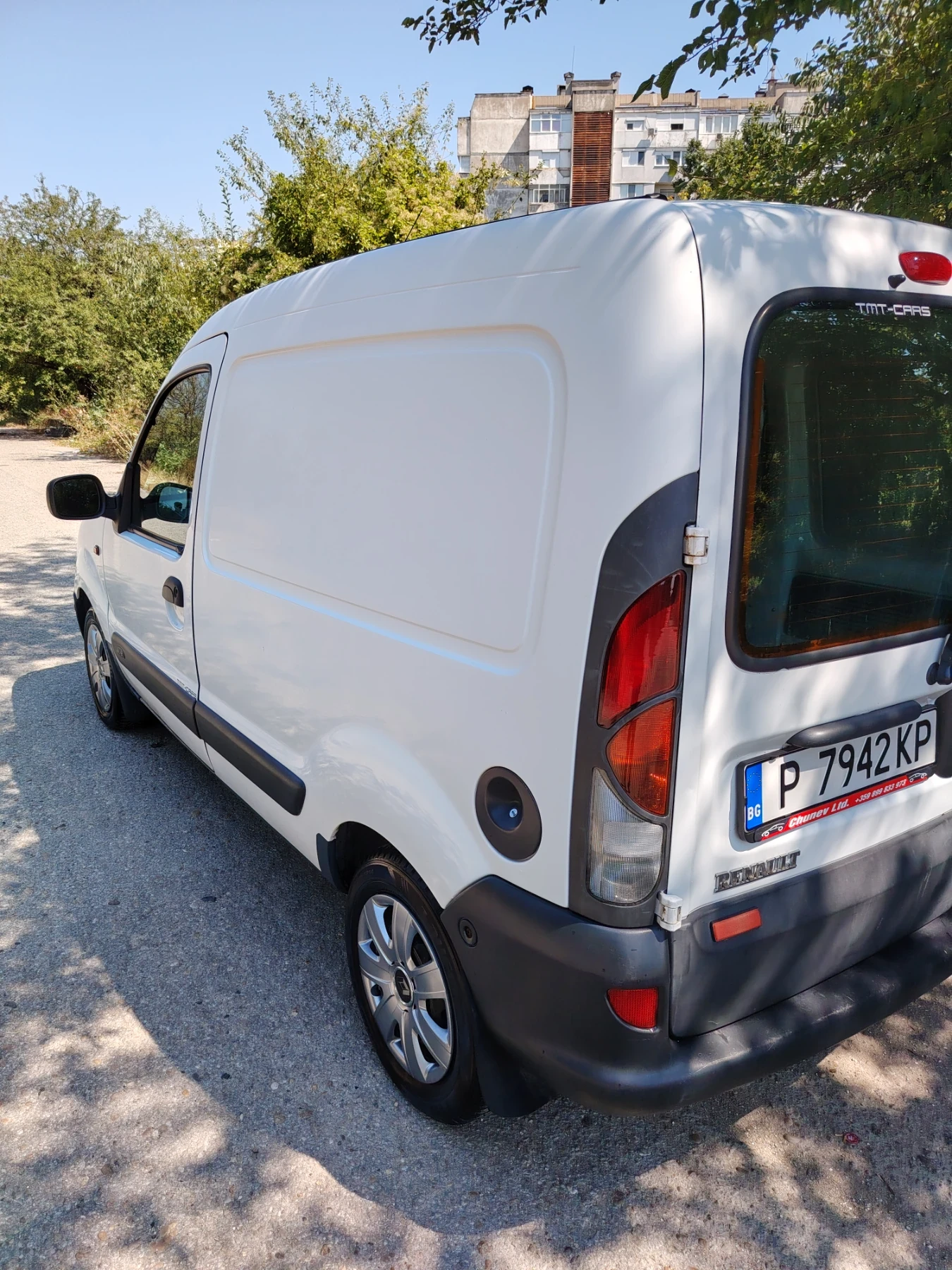 Renault Kangoo 1.5dci 82кс, снимка 4 - Автомобили и джипове - 55772156