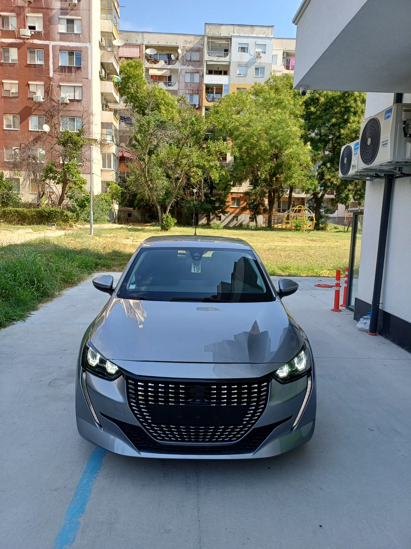 Peugeot 208 1.5 HDI 