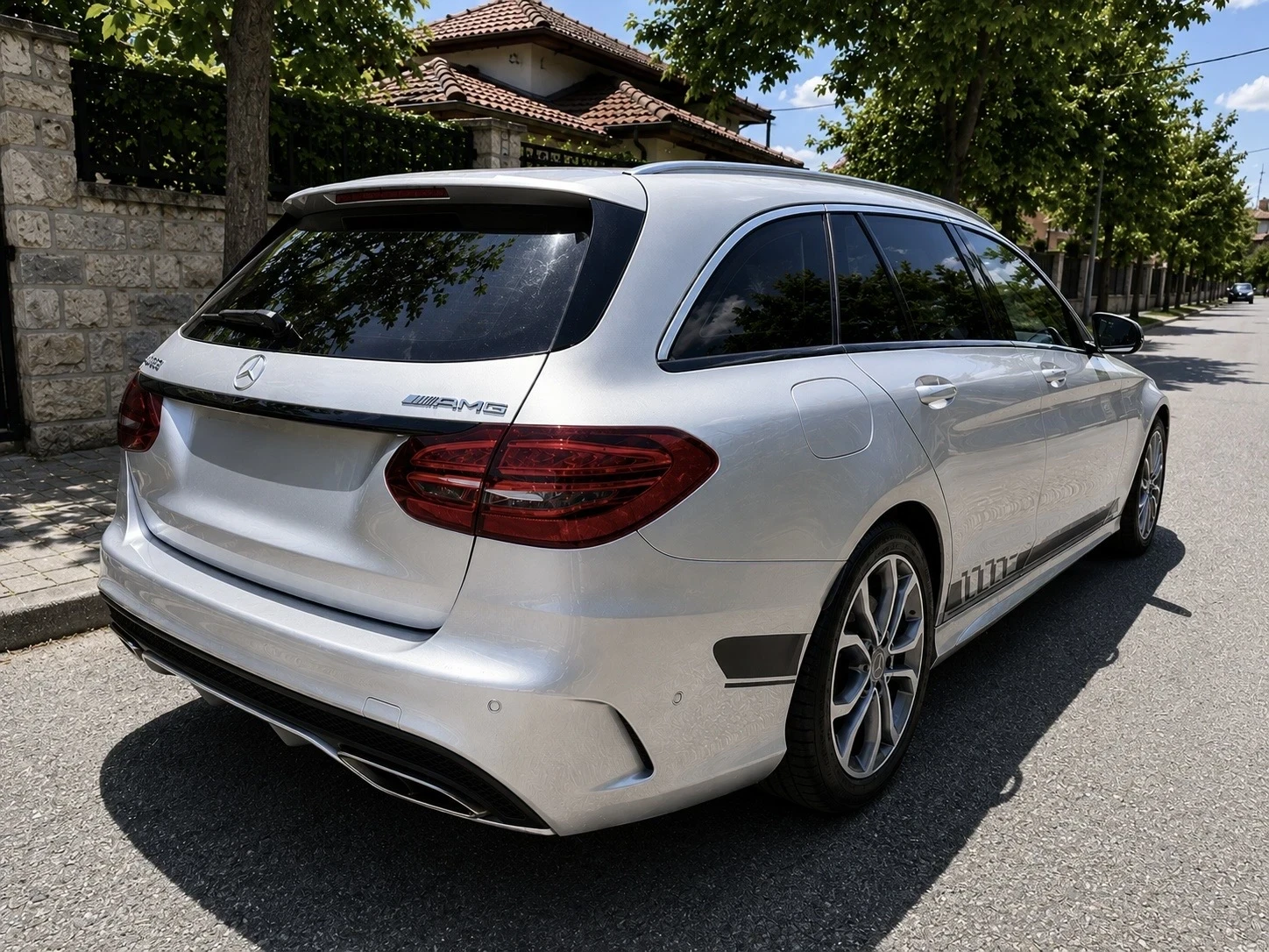 Mercedes-Benz C 180 | 2.0 Turbo | 360 | Burmester | LED | Обслужена, снимка 5 - Автомобили и джипове - 56196397