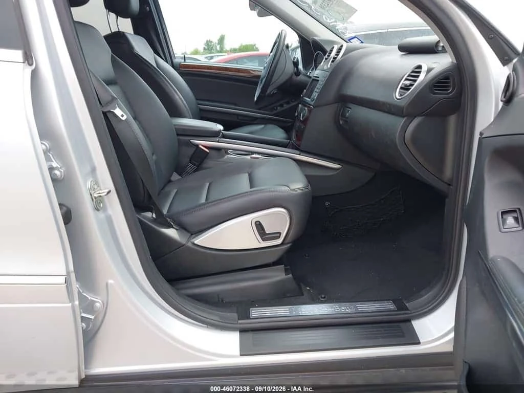 Mercedes-Benz ML 550 AMG * FACELIFT * 4MATIC * CARFAX *  | Mobile.bg � ����������� 5