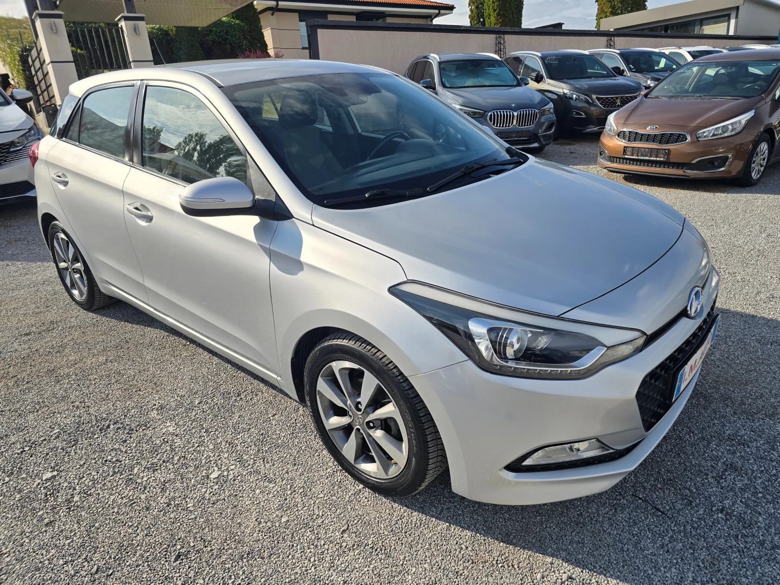Hyundai I20 1.4I-100K.C-EURO6-1.4 Intro Edition | Mobile.bg � ����������� 3