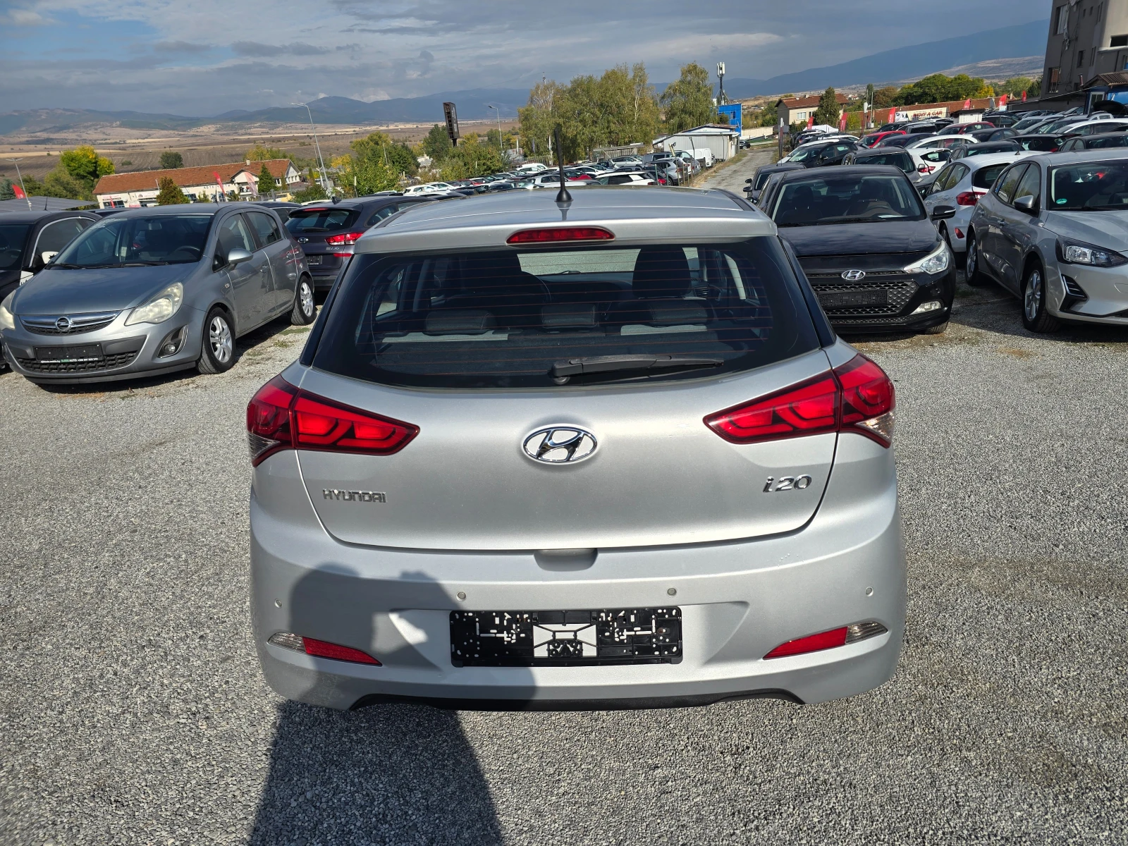 Hyundai I20 1.4I-100K.C-EURO6-1.4 Intro Edition | Mobile.bg � ����������� 6