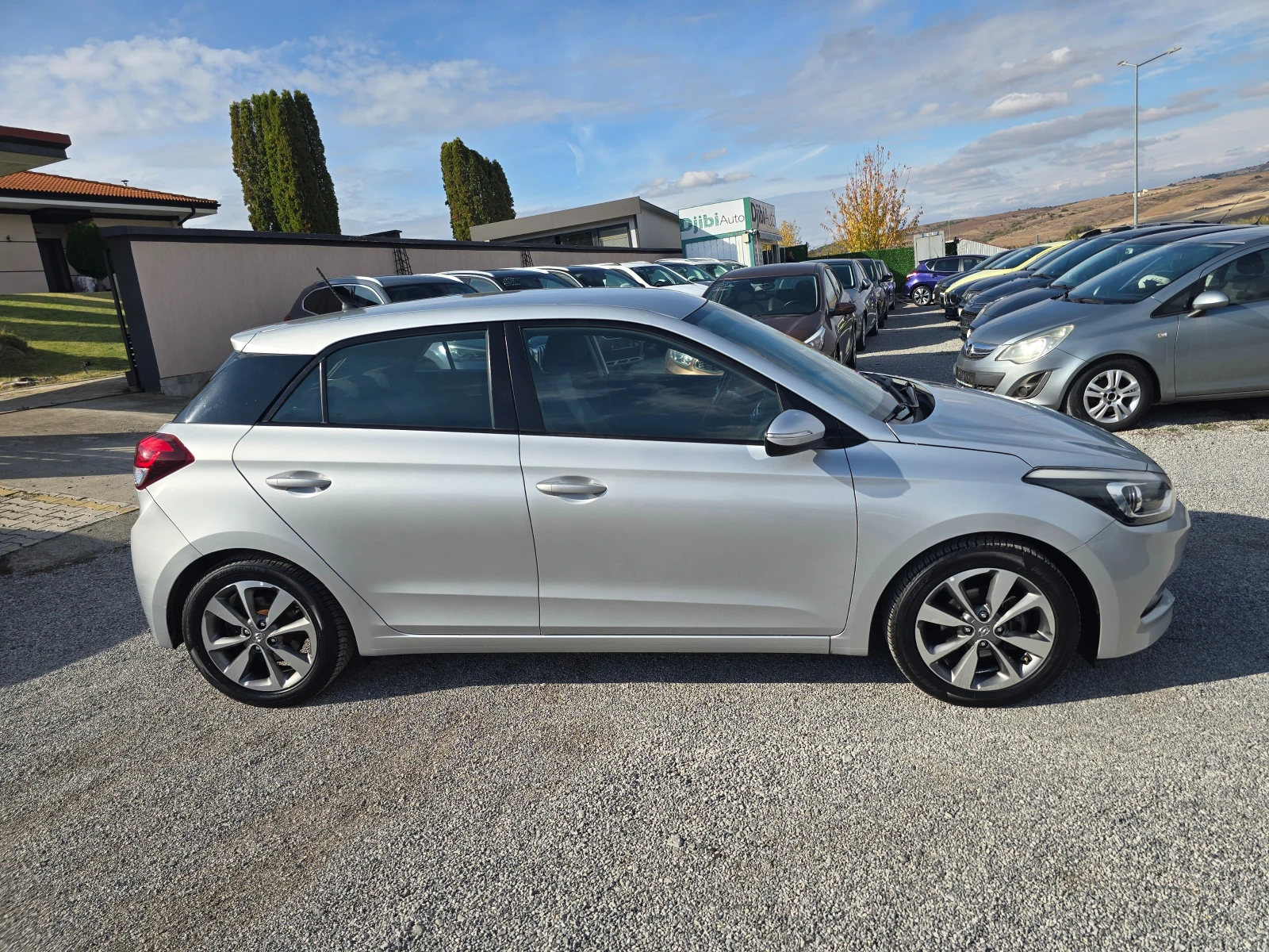 Hyundai I20 1.4I-100K.C-EURO6-1.4 Intro Edition | Mobile.bg � ����������� 4